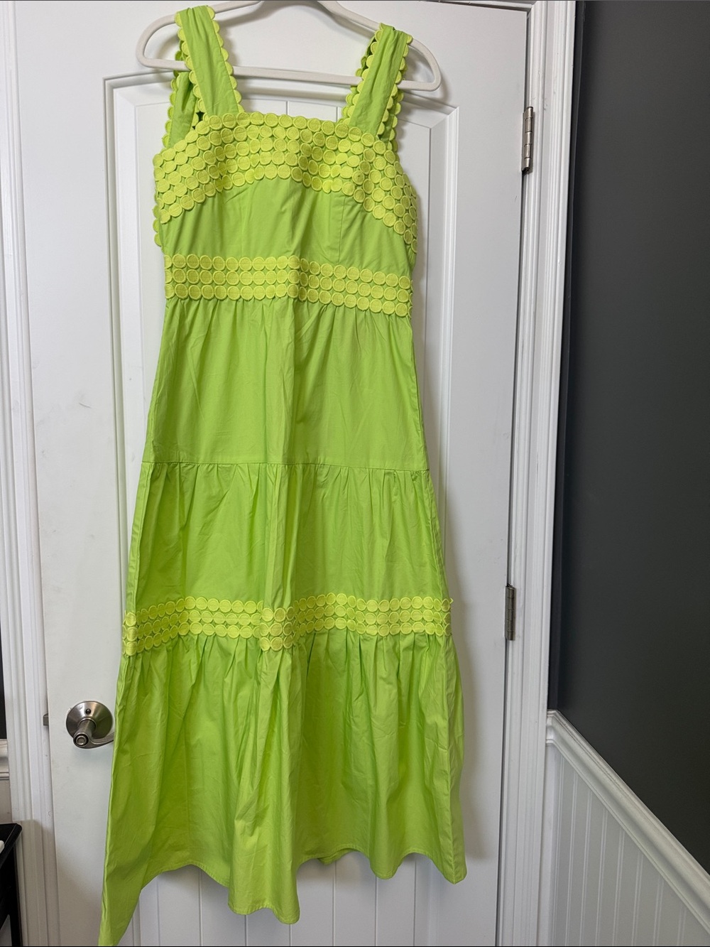 Celia B Gunnar Neon Lime Tiered Dress with Decorative Trim NWT - Medium - Picture 2 of 6